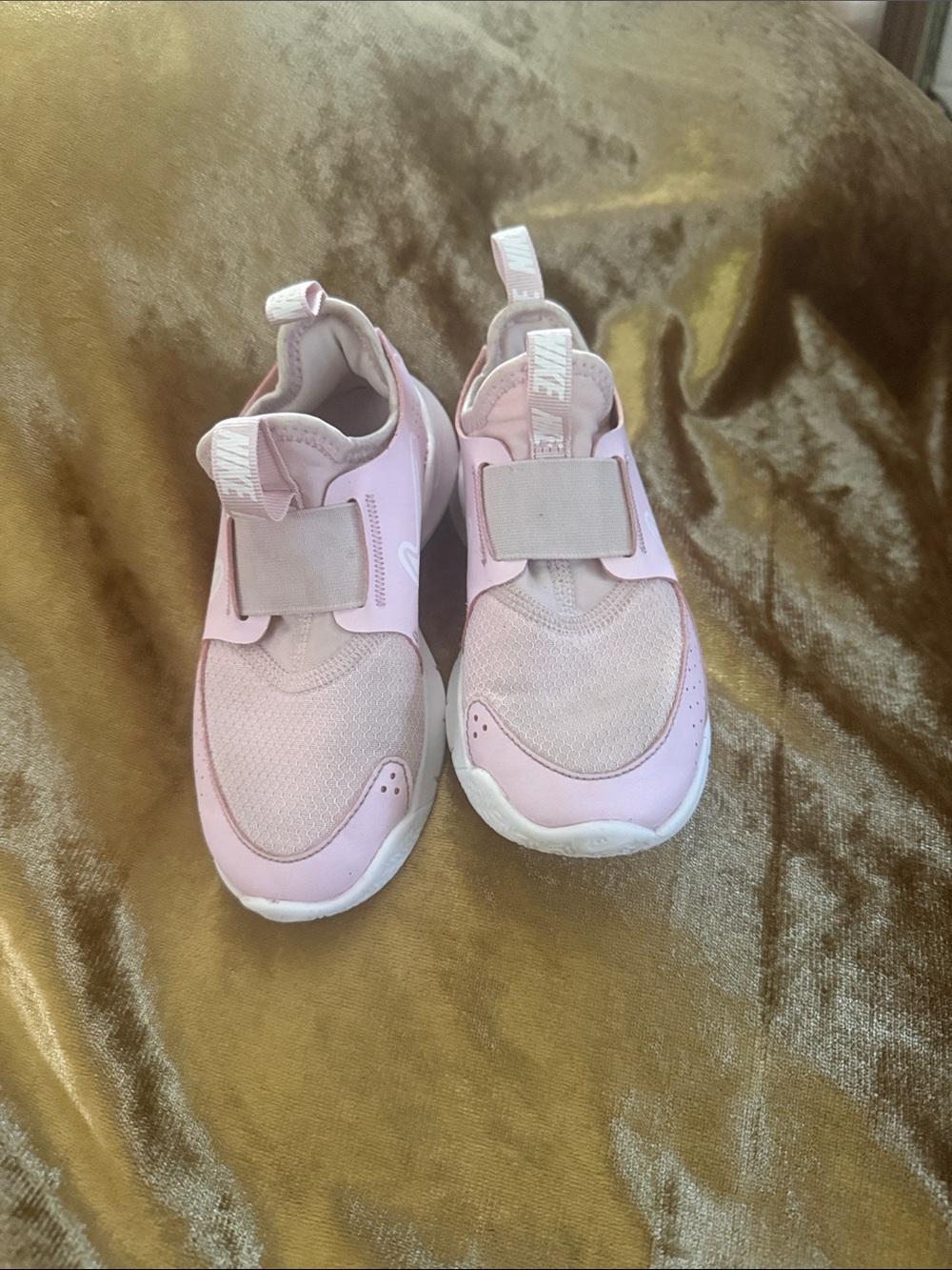 Nike Flex Runner 3 kids' slip-on sneakers in size 11